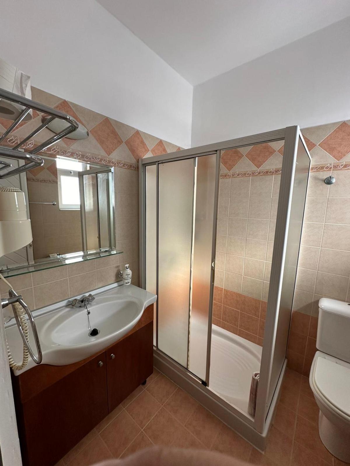 Apollonio Suites & Rooms Faliraki Rhodes Szoba fotó
