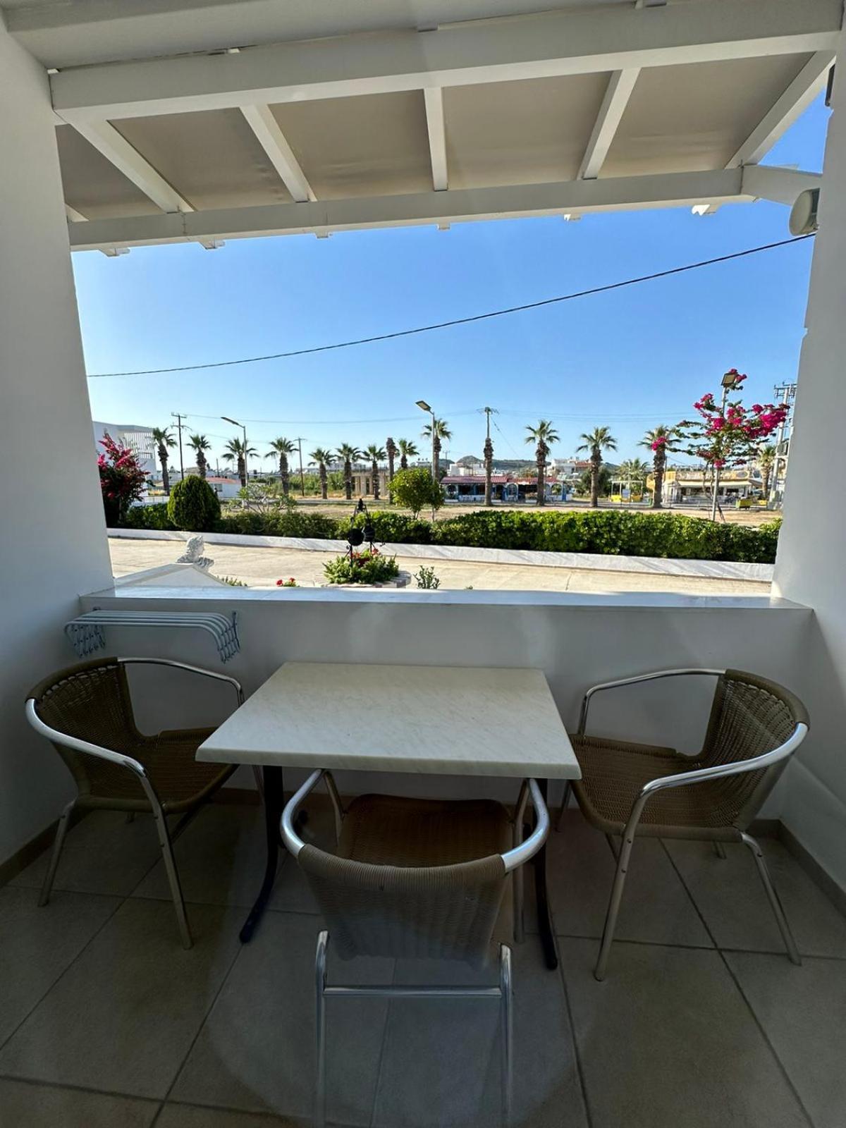 Apollonio Suites & Rooms Faliraki Rhodes Szoba fotó